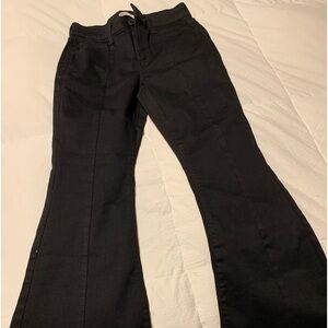 NWOT High rise flare 29 inseam size 9 juniors